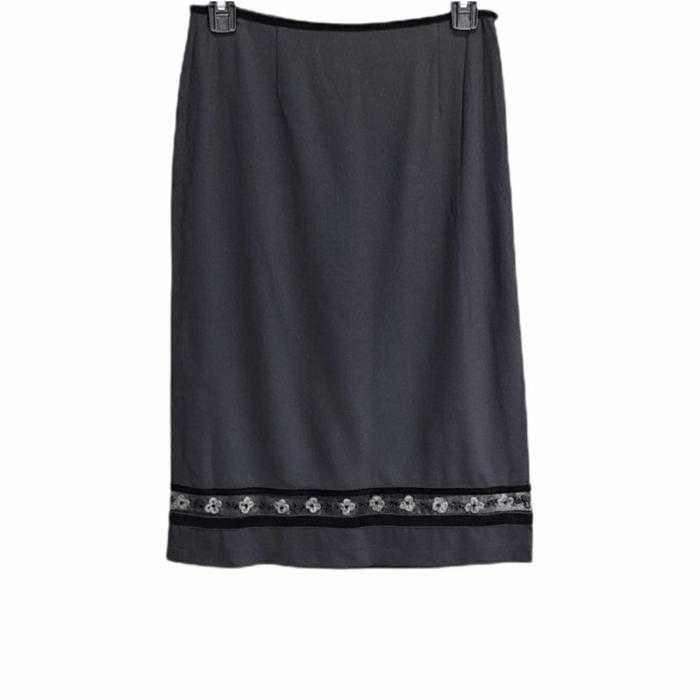 Moschino Pencil Skirt Womens 8 Black‎ With Floral Embroidery